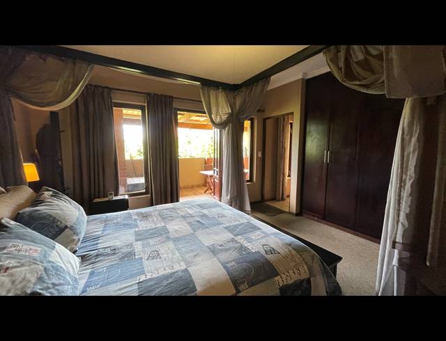 3 BEDROOM FREESTANDING FOR SALE IN KOSMOSDAL